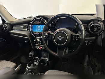 Used MINI Hatch 2022 for sale - 75687510: Photo