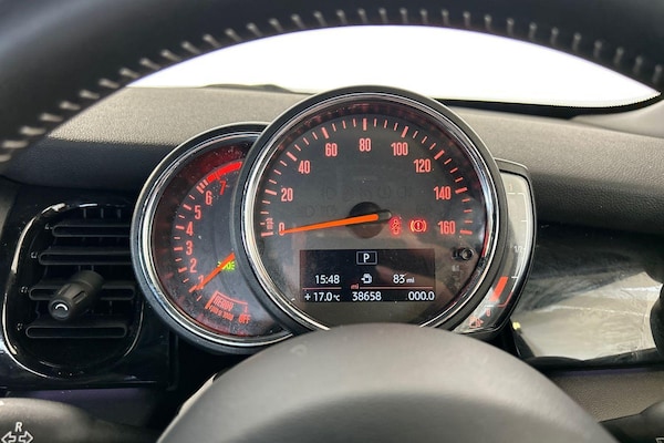Used MINI Hatch 2022 for sale - 75351745: Photo 9