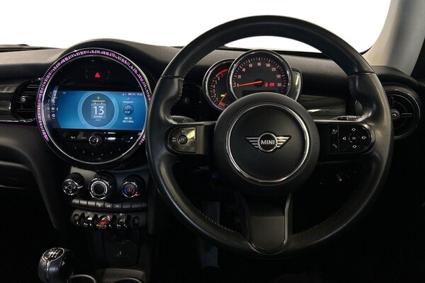Used MINI Hatch 2021 for sale - 76240065: Photo 5