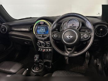Used MINI Convertible 2018 for sale - 75949859: Photo