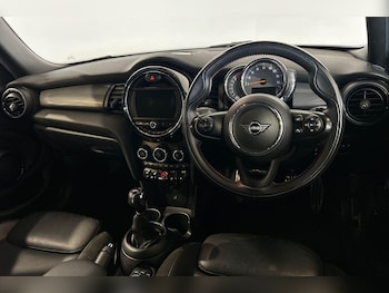 Used MINI Hatch 2020 for sale - 75677920: Photo