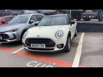(69) - Clubman Cooper Classic 6-Door