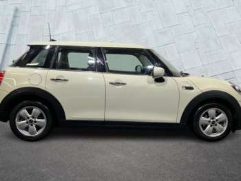 Used MINI Hatch 2019 for sale - 75059538: Photo