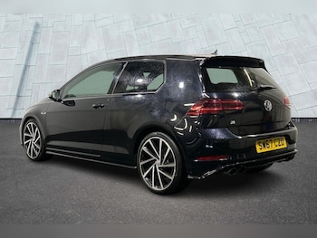 Used Volkswagen Golf 2017 for sale - 75013336: Photo