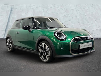 Used MINI Hatch 2024 for sale - 75351768: Photo