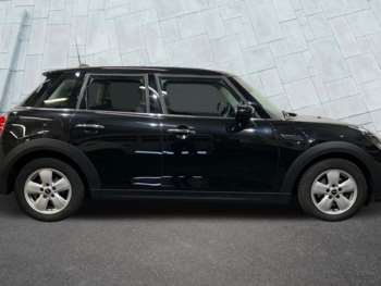 Used MINI Hatch 2024 for sale - 75279273: Photo