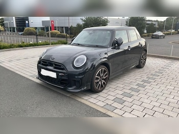2024 (74) - Cooper S 5 Door