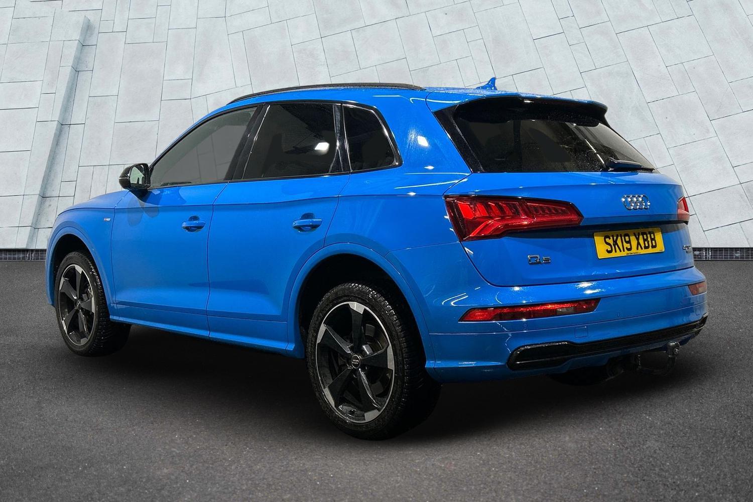 Used Audi Q5 2019 for sale - 76000850: Photo 2