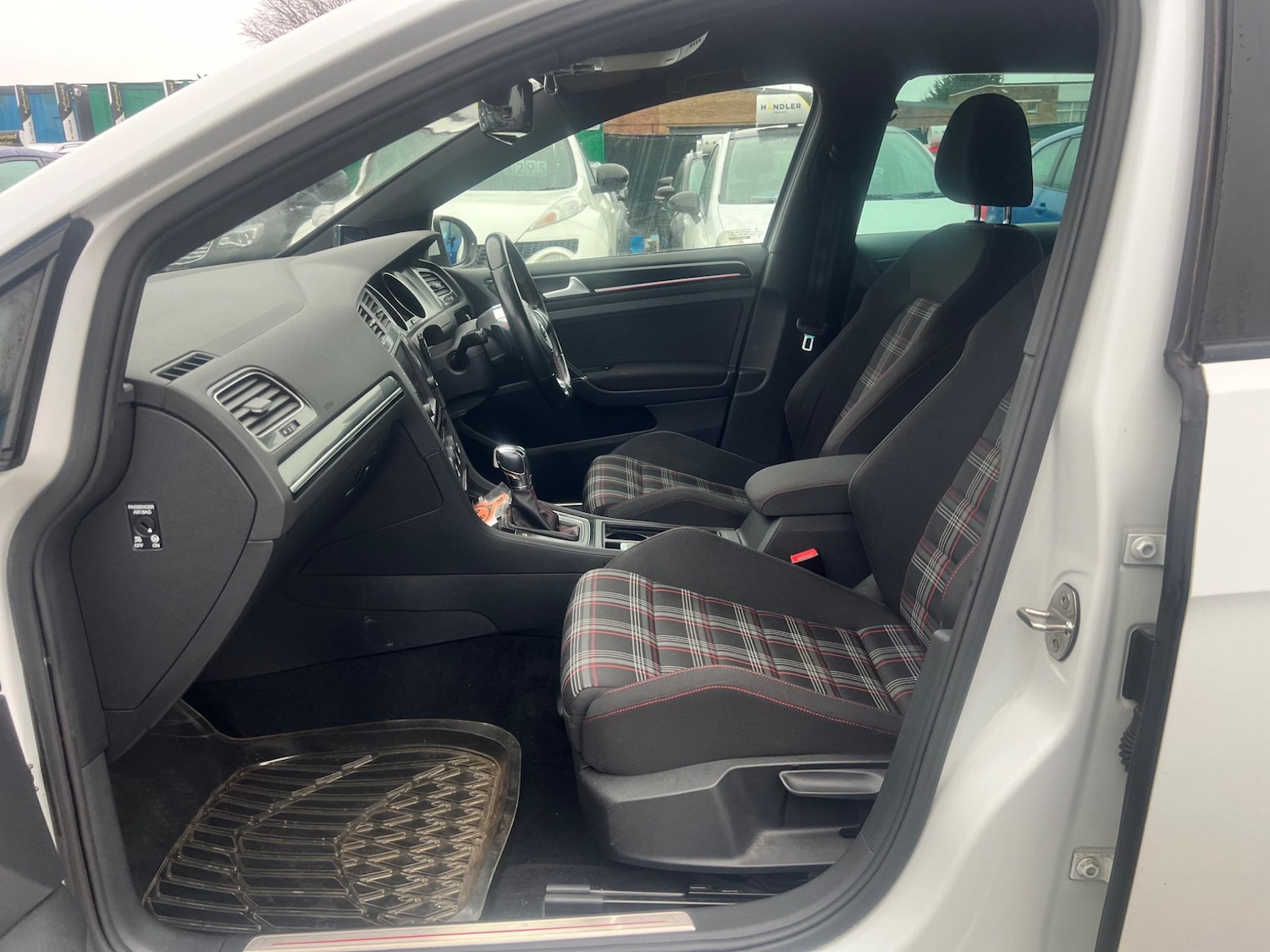 Vehicle 28