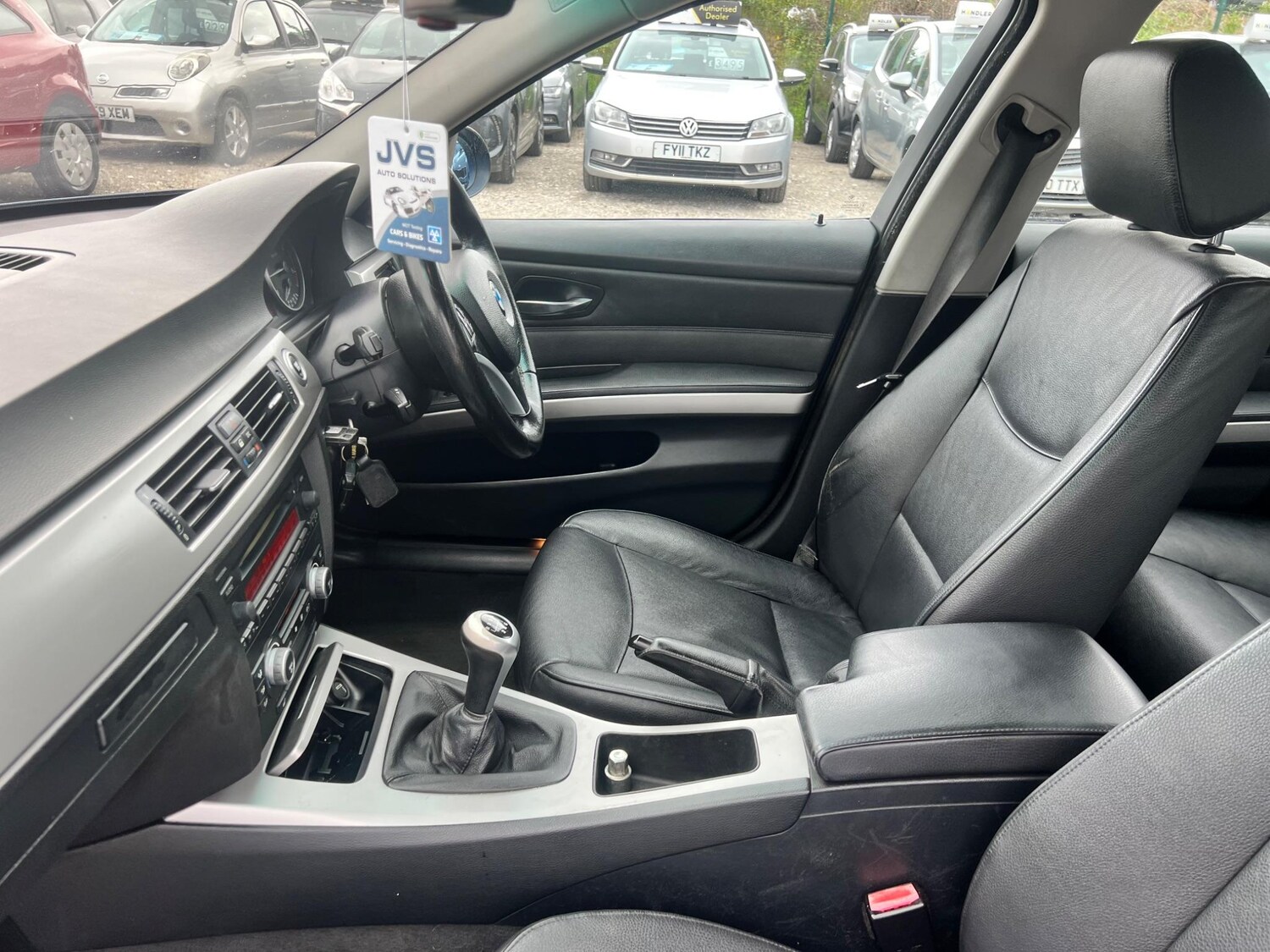Vehicle 28