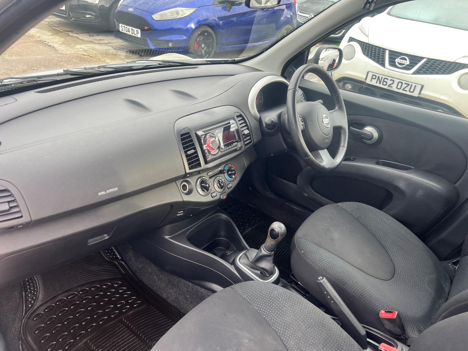 Vehicle 29