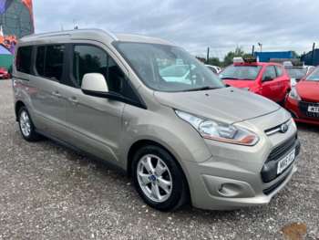 Used Ford Grand Tourneo Connect 2015 for sale - 74798581: Photo