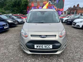 Used Ford Grand Tourneo Connect 2015 for sale - 74798581: Photo