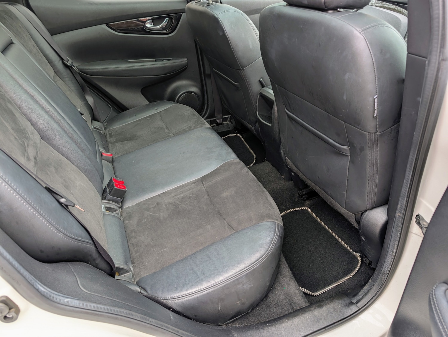 Used Nissan Qashqai 2017 for sale - 76859444: Photo 12