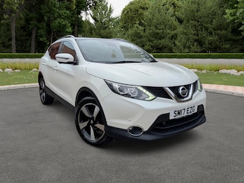 Used Nissan Qashqai 2017 for sale - 76859444: Photo
