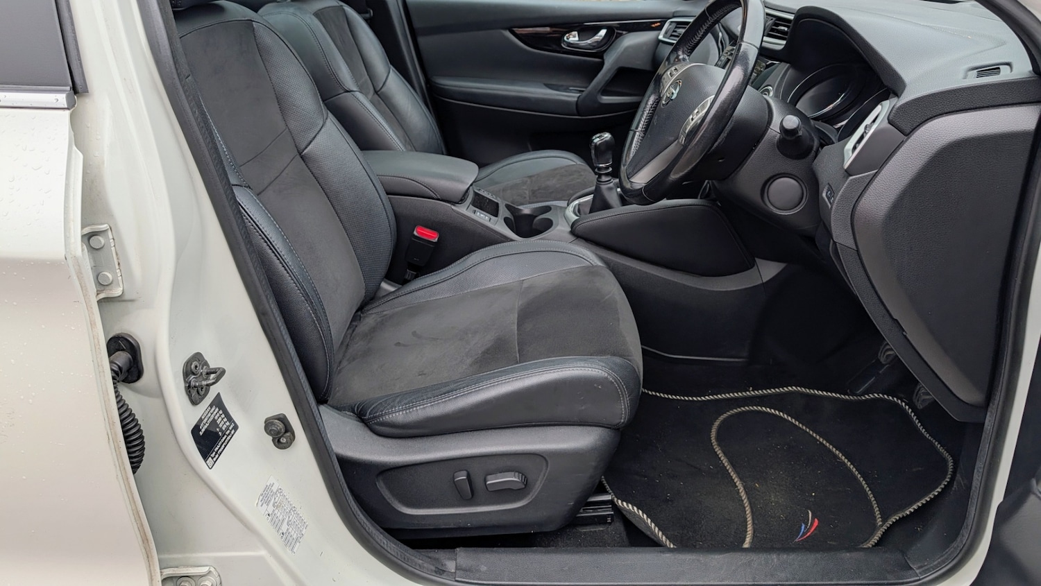 Used Nissan Qashqai 2017 for sale - 76859444: Photo 7