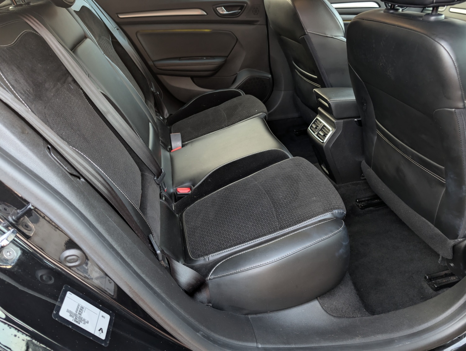 Used Renault Megane 2016 for sale - 77025629: Photo 11