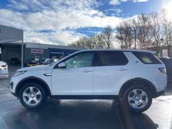 Used Land Rover Discovery Sport 2017 for sale - 64786978: Photo