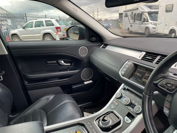 Used Land Rover Range Rover Evoque 2015 for sale - 67011947: Photo 16