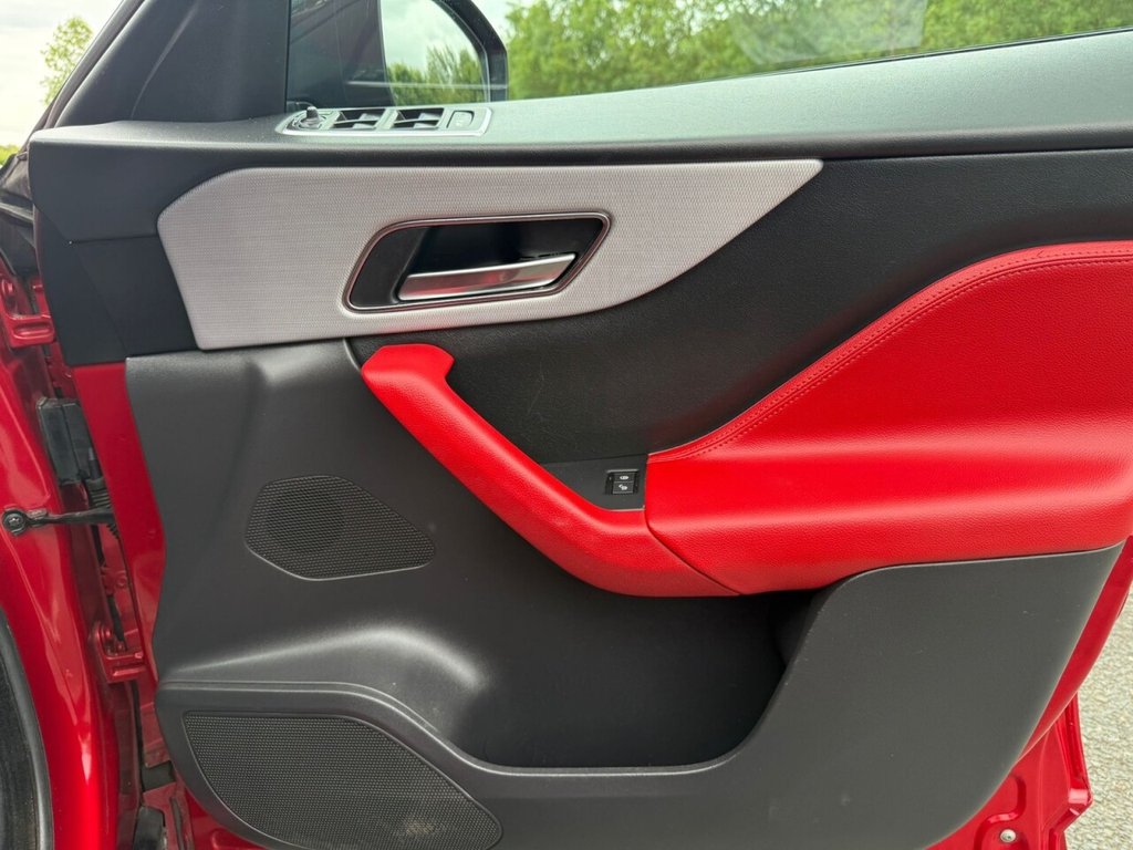 Used Jaguar F-Pace 2017 for sale - 77668784: Photo 16