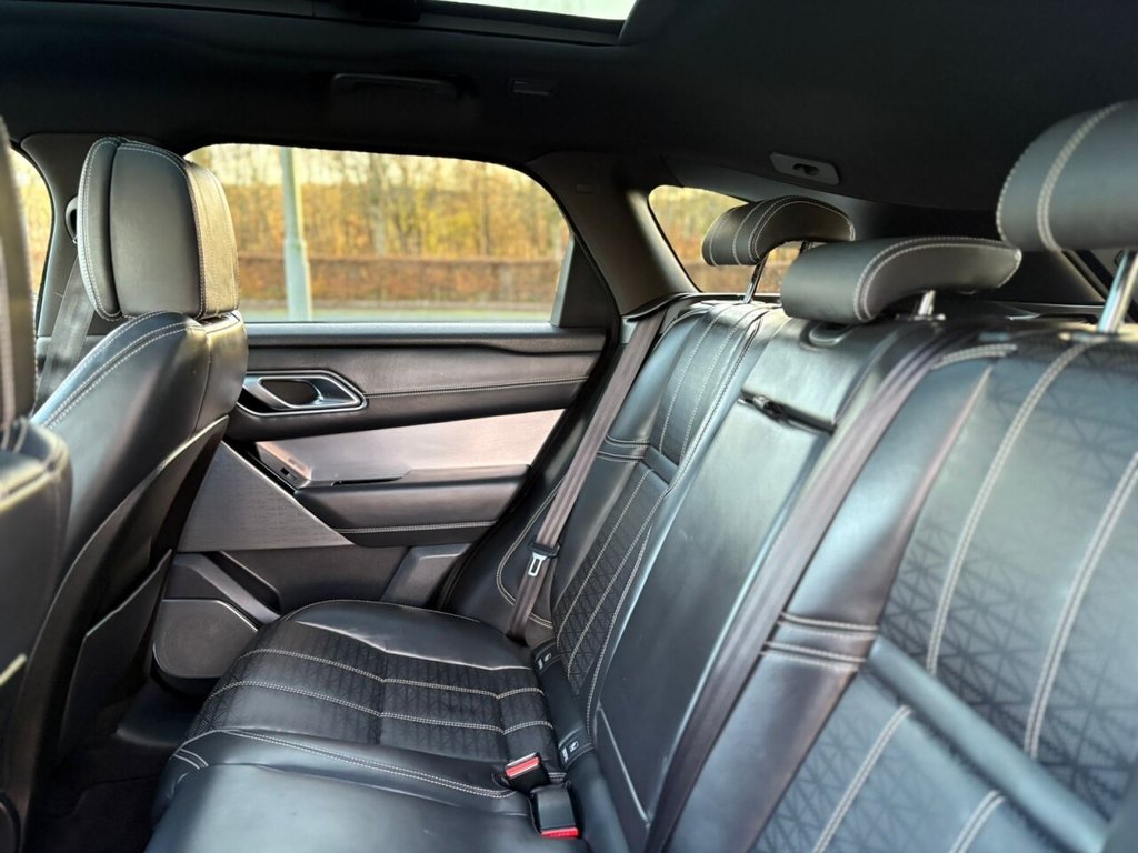 Used Land Rover Range Rover Velar 2018 for sale - 76454359: Photo 32