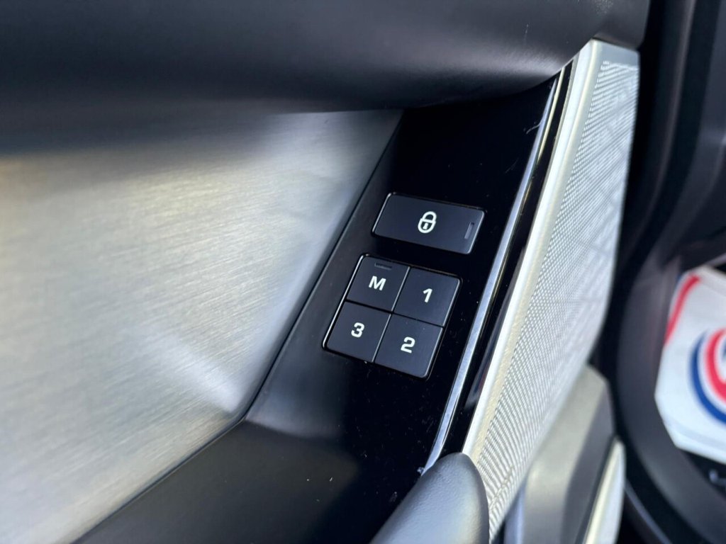 Used Land Rover Range Rover Velar 2018 for sale - 76454359: Photo 38