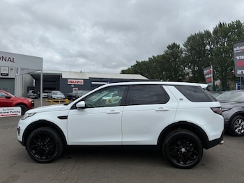 Used Land Rover Discovery Sport 2017 for sale - 74649608: Photo