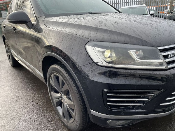 Used Volkswagen Touareg 2015 for sale - 69945762: Photo 10