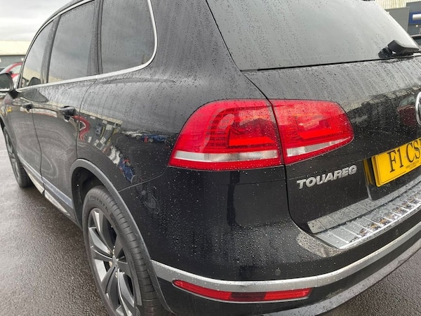 Used Volkswagen Touareg 2015 for sale - 69945762: Photo 12