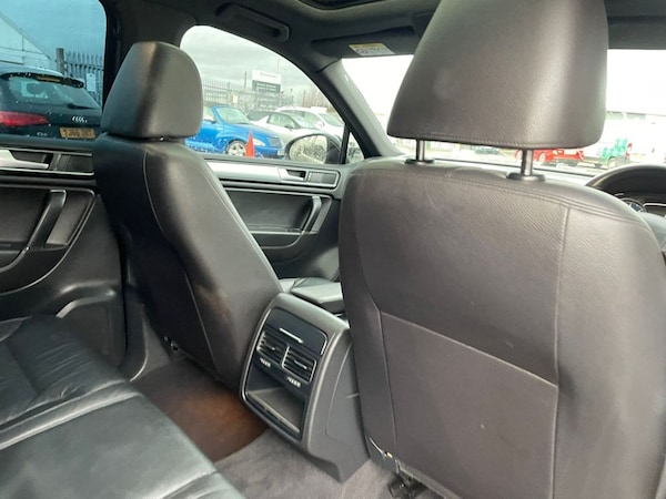 Used Volkswagen Touareg 2015 for sale - 69945762: Photo 29