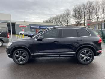 Used Volkswagen Touareg 2015 for sale - 69945762: Photo