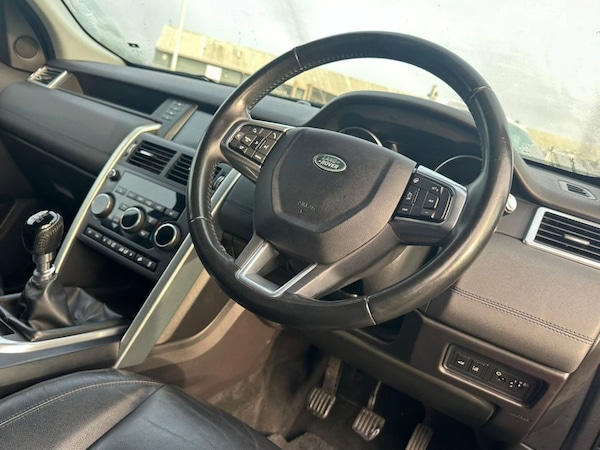 Used Land Rover Discovery Sport 2017 for sale - 72628070: Photo 17