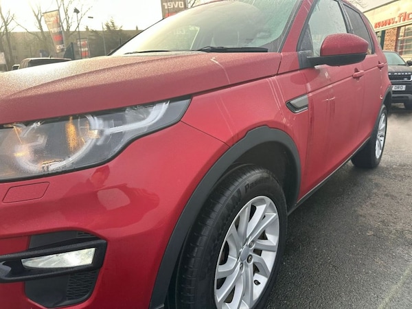 Used Land Rover Discovery Sport 2017 for sale - 72628070: Photo 9