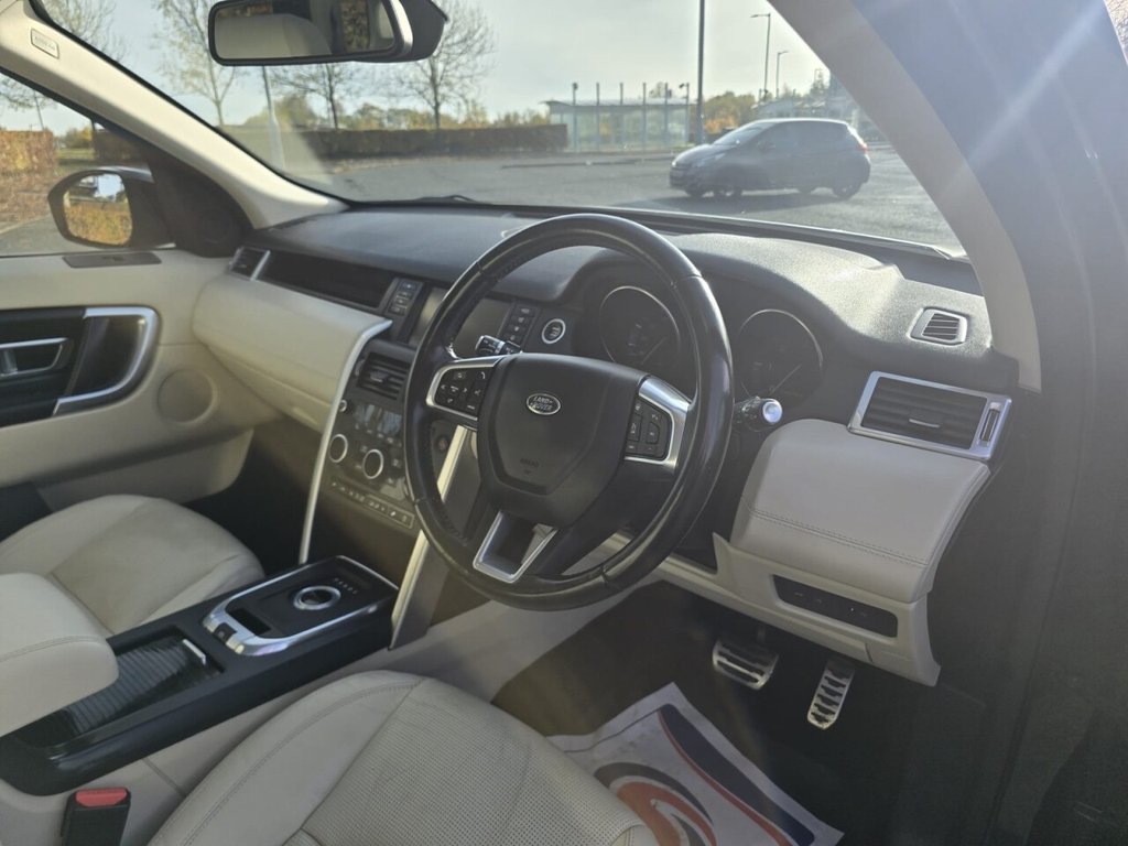 Used Land Rover Discovery Sport 2015 for sale - 76256309: Photo 21