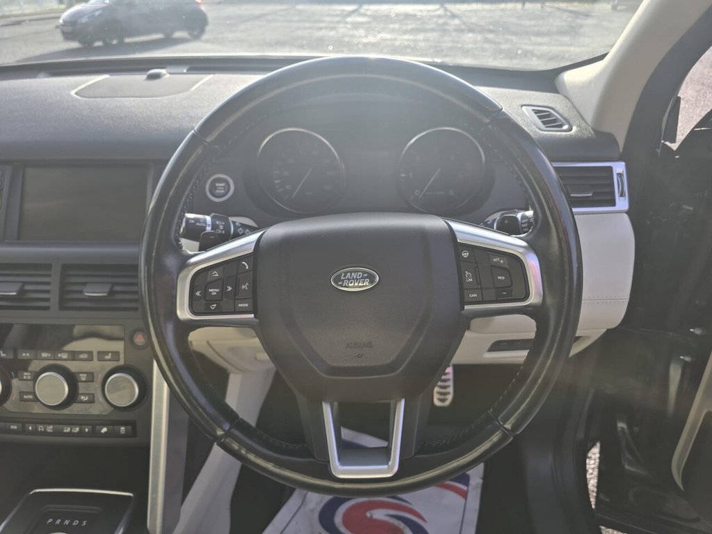 Used Land Rover Discovery Sport 2015 for sale - 76256309: Photo 22