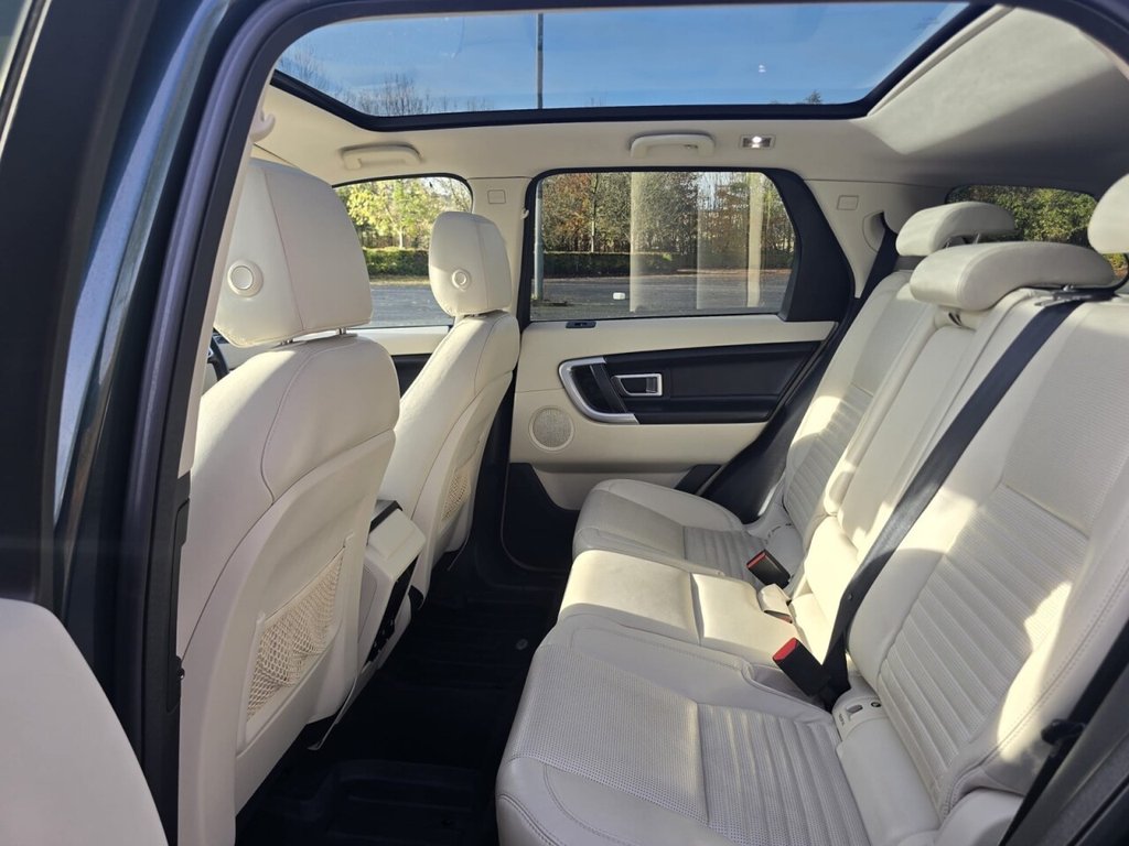 Used Land Rover Discovery Sport 2015 for sale - 76256309: Photo 39