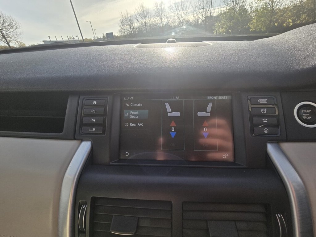 Used Land Rover Discovery Sport 2015 for sale - 76256309: Photo 48