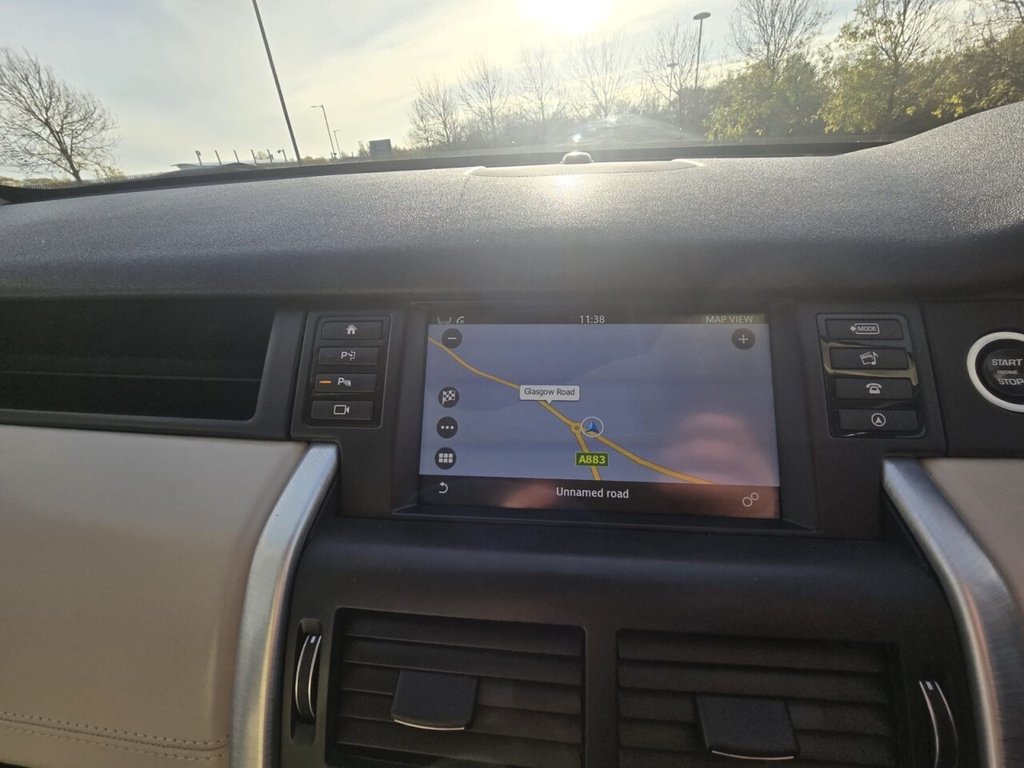 Used Land Rover Discovery Sport 2015 for sale - 76256309: Photo 49