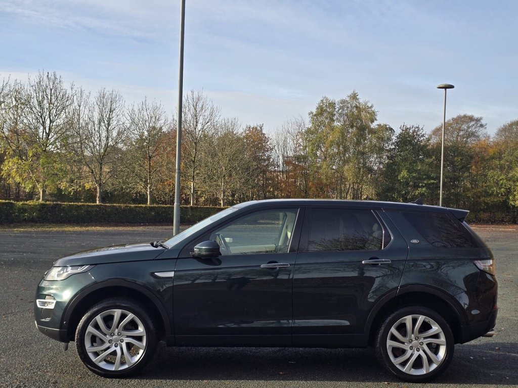 Used Land Rover Discovery Sport 2015 for sale - 76256309: Photo 8