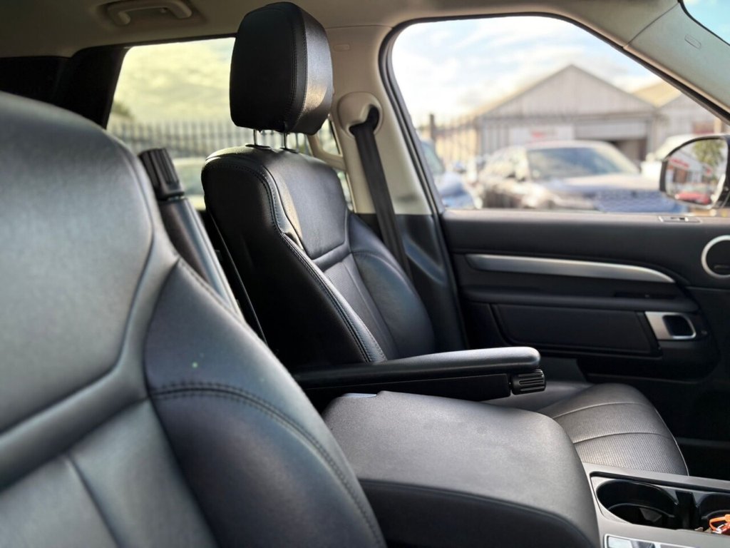 Used Land Rover Discovery 2020 for sale - 75473358: Photo 31