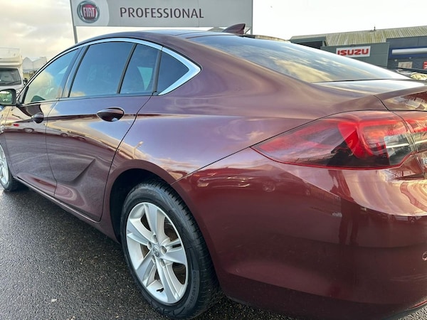 Used Vauxhall Insignia 2018 for sale - 69793112: Photo 13