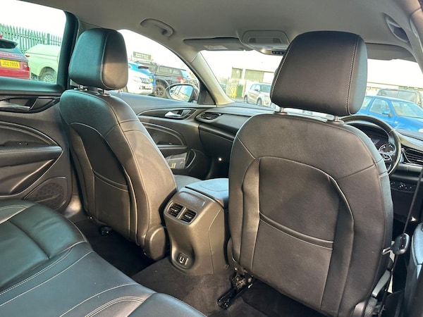 Used Vauxhall Insignia 2018 for sale - 69793112: Photo 29