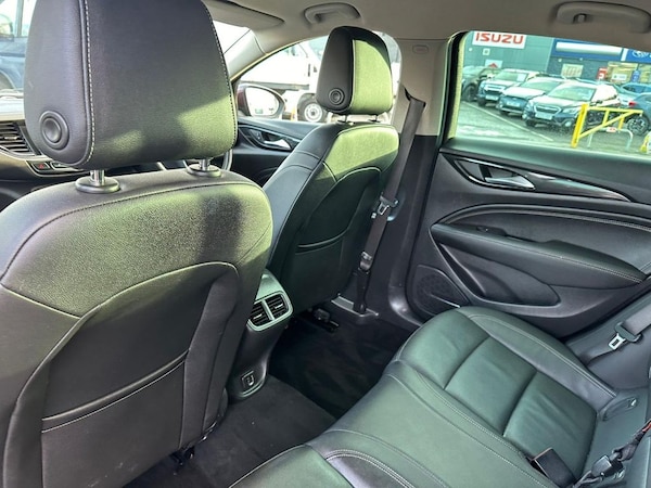 Used Vauxhall Insignia 2018 for sale - 69793112: Photo 32