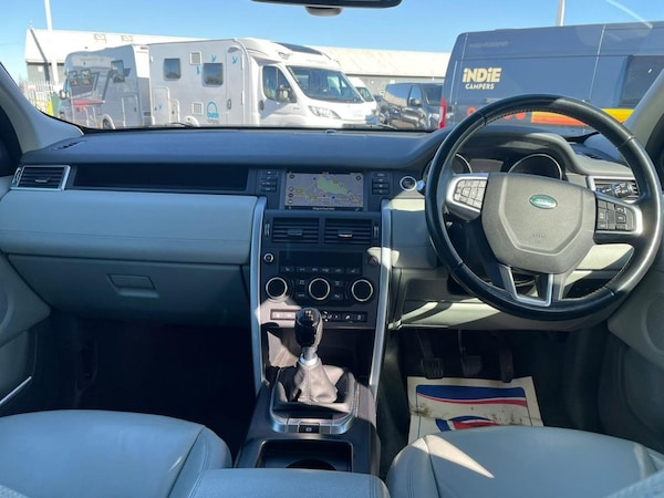 Used Land Rover Discovery Sport 2018 for sale - 66711217: Photo 34