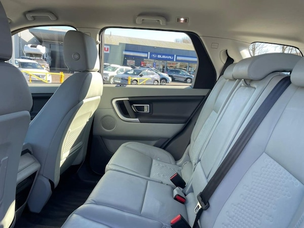 Used Land Rover Discovery Sport 2018 for sale - 66711217: Photo 35