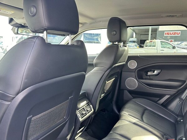 Used Land Rover Range Rover Evoque 2017 for sale - 71534421: Photo 32