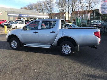 Used Mitsubishi L200 2016 for sale - 69945793: Photo