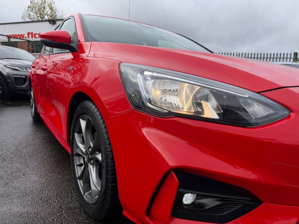 Used Ford Focus 2019 for sale - 76509826: Photo 9