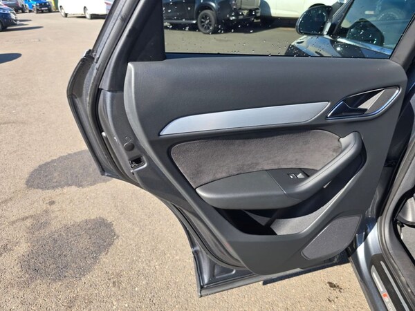 Used Audi Q3 2016 for sale - 71086645: Photo 28