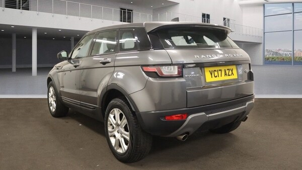 Used Land Rover Range Rover Evoque 2017 for sale - 70626021: Photo 3